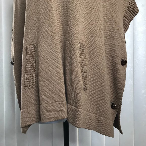JJ Basics Sweater - Poncho Style | Tan | XS/S - Picture 5 of 9